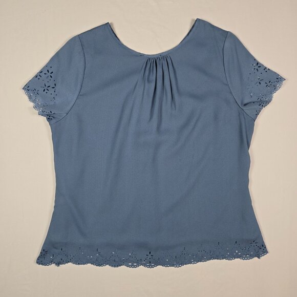 Mikarose Blue Eyelet Hem Short Sleeve Blouse Women’s XXL Modest Feminine Top - Picture 4 of 12